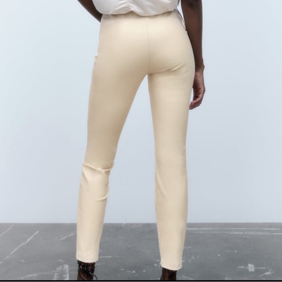 Faux leather leggings - Picture 4 of 7